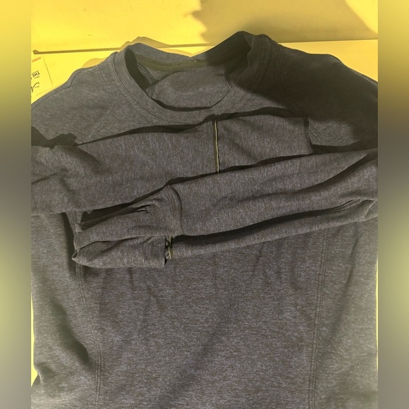 lululemon athletica Heathered Navy Tech Long Sleeve Shirt - Picture 8 of 12